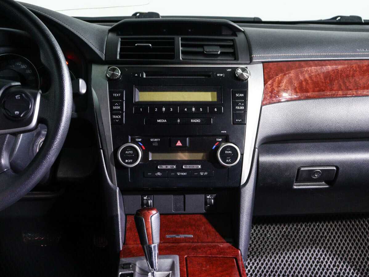 Toyota Camry 2013
