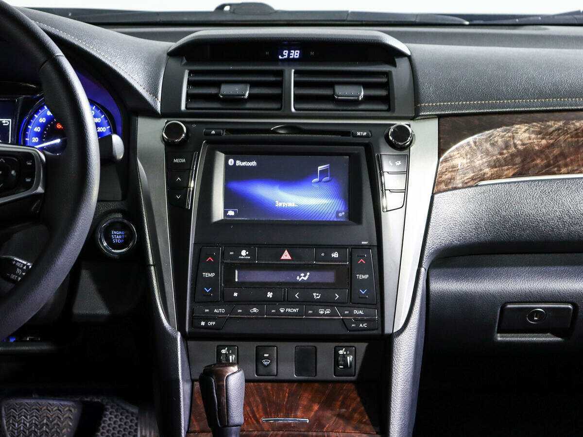 Toyota Camry 2016