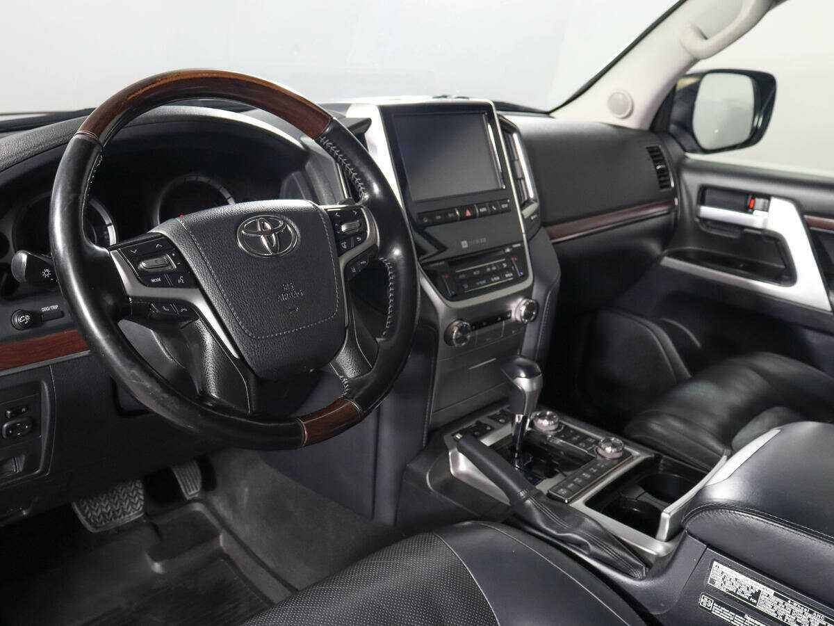 Toyota Land Cruiser 2019