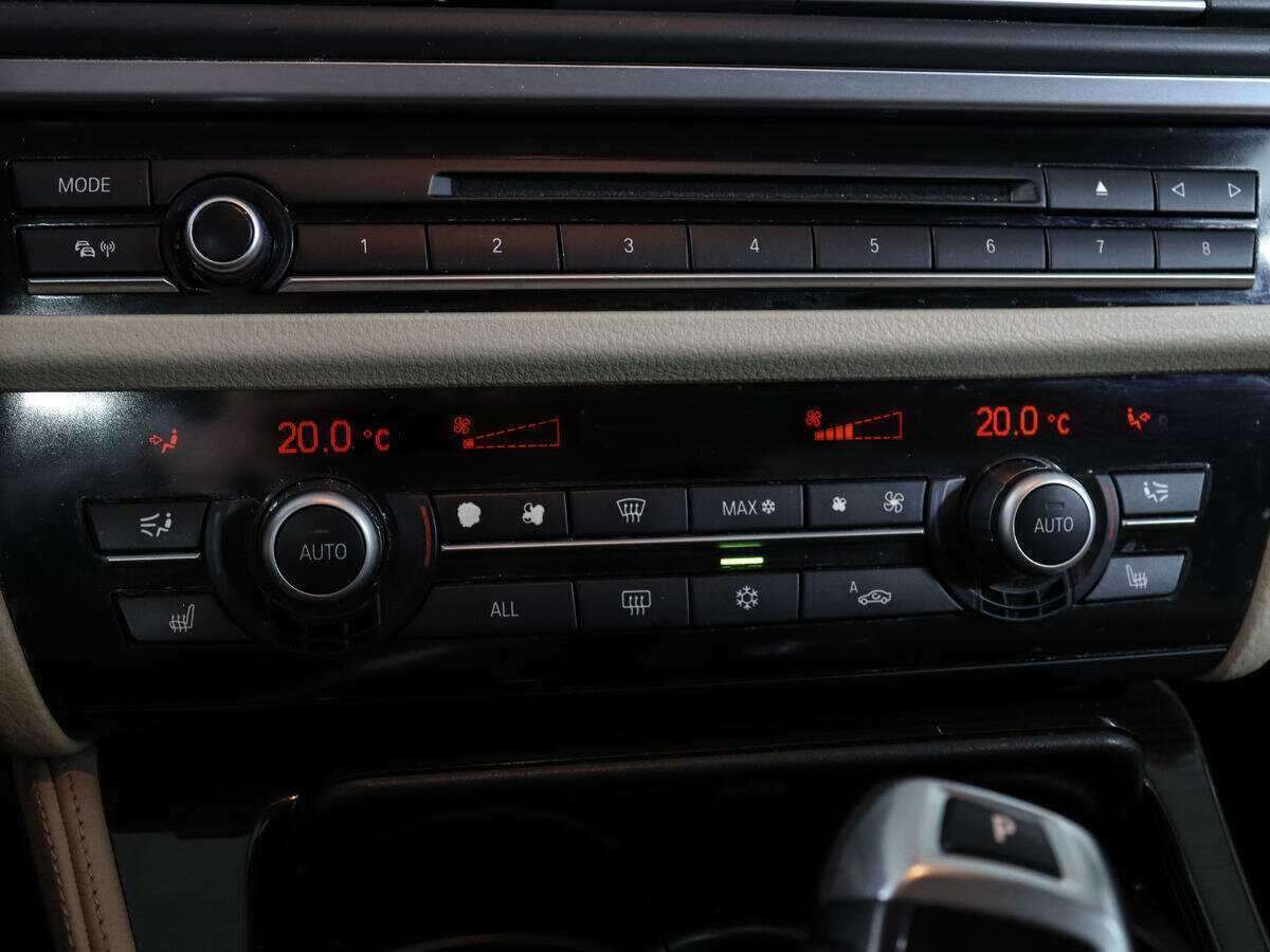 BMW 5 серии 2012