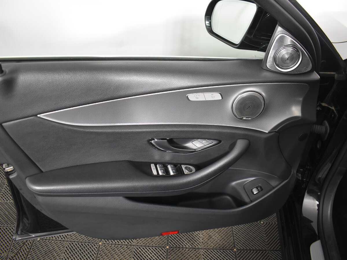 Mercedes-Benz E-Класс 2019