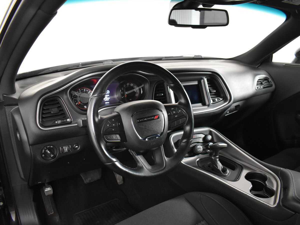 Dodge Challenger