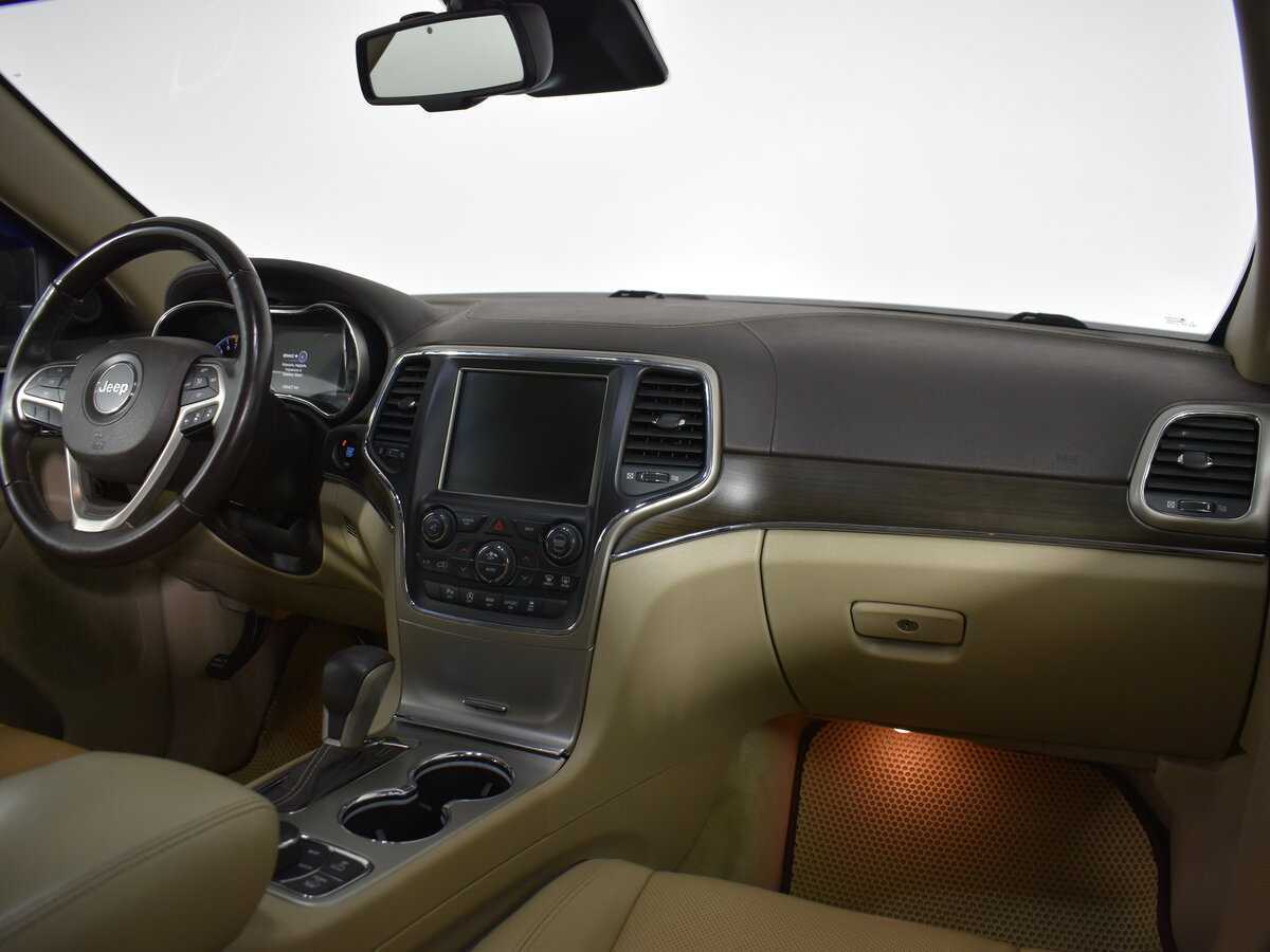 Jeep Grand Cherokee 2016
