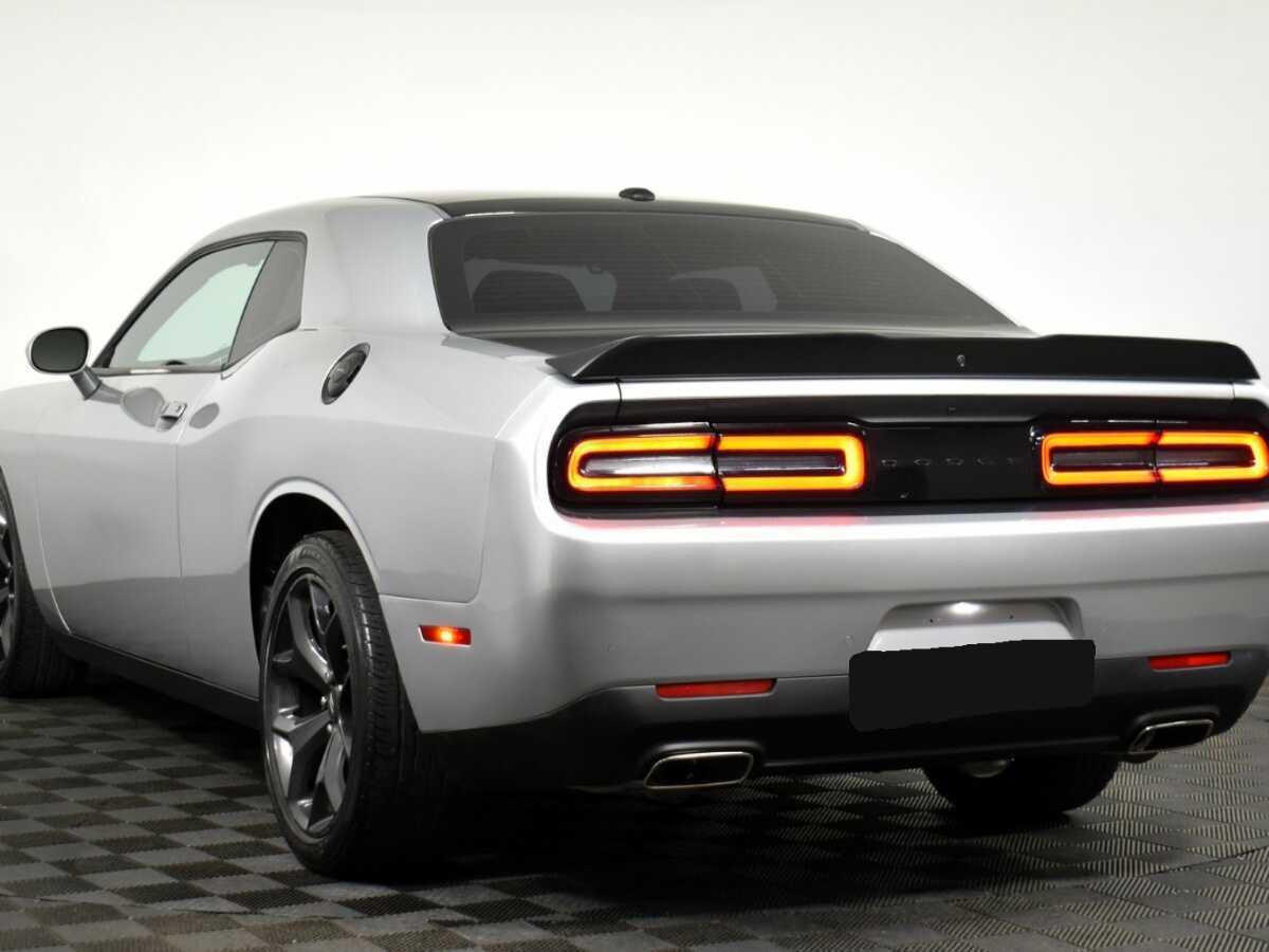 Dodge Challenger