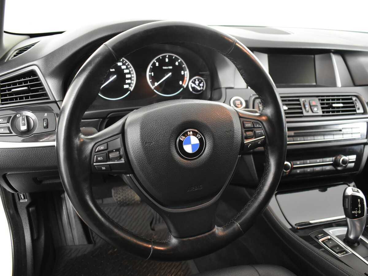 BMW 5 серии 2016