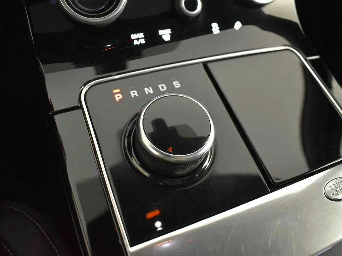 Land Rover Range Rover Velar 2019
