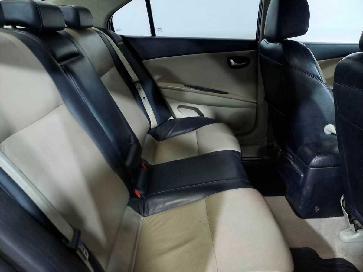 Nissan Primera 2004