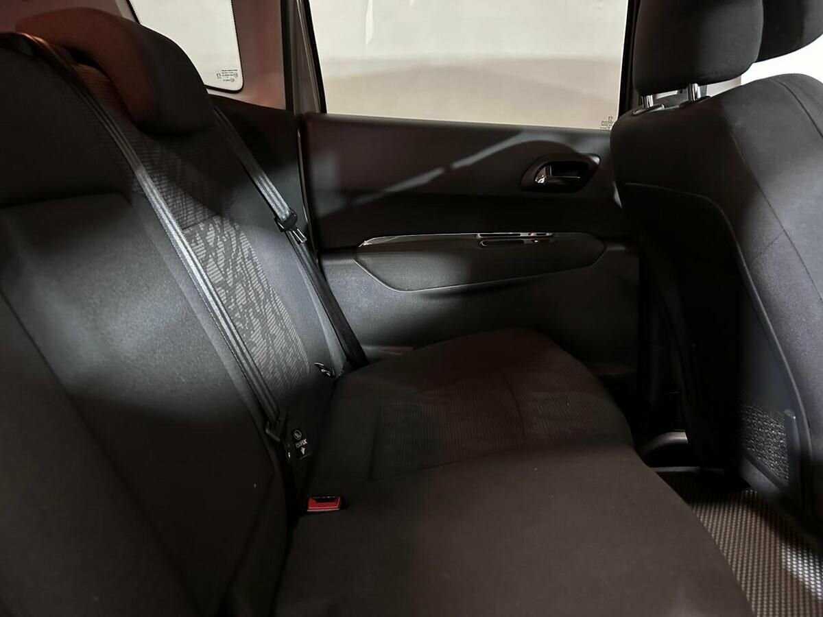 Peugeot 3008 2012