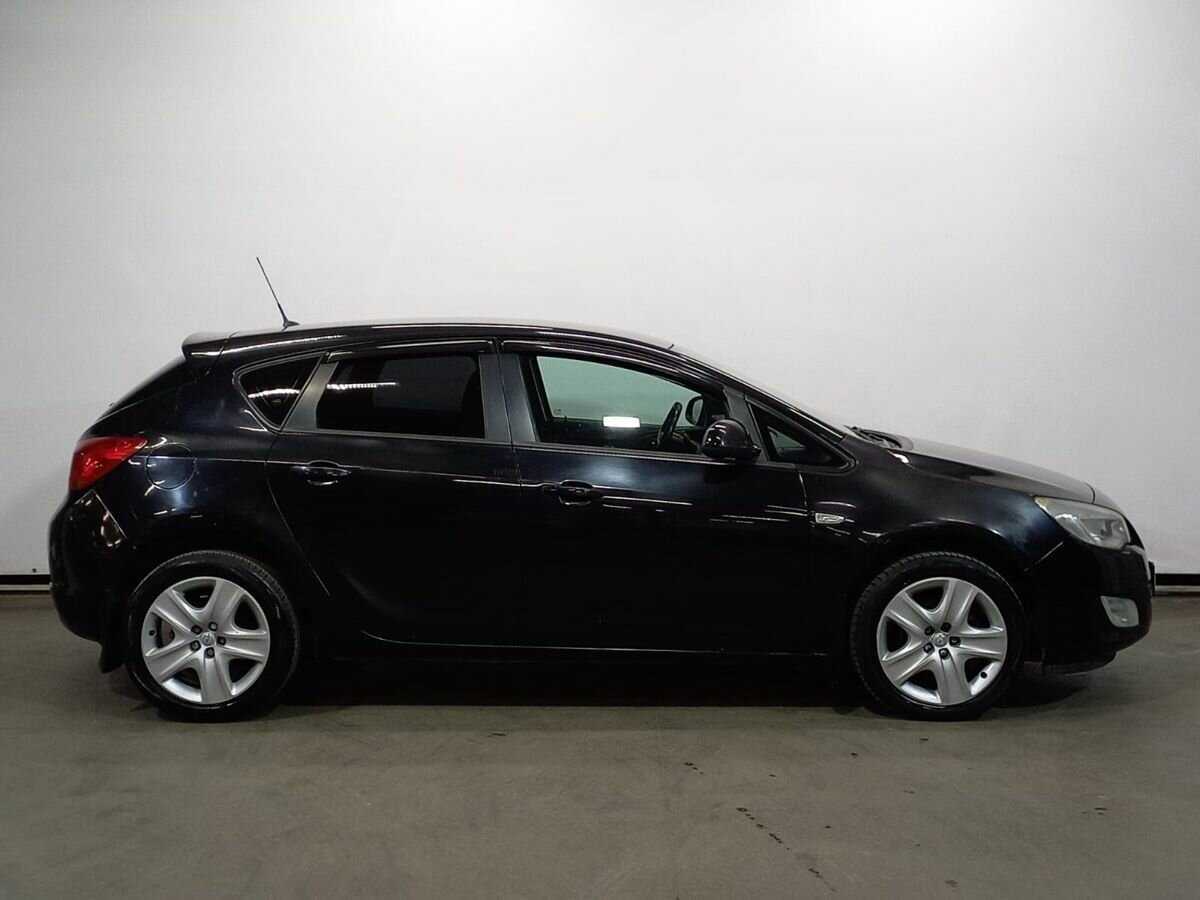 Opel Astra 2010