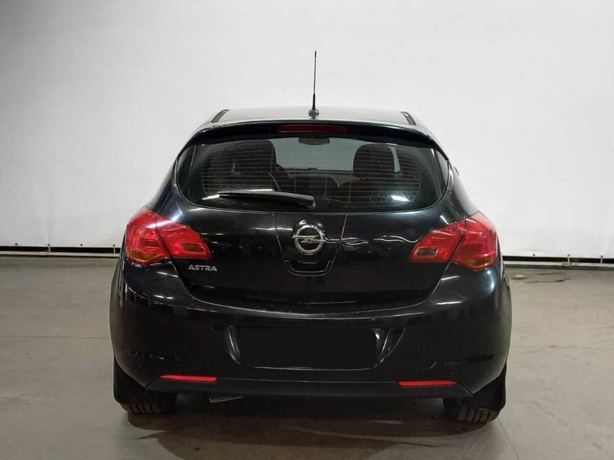 Opel Astra 2010