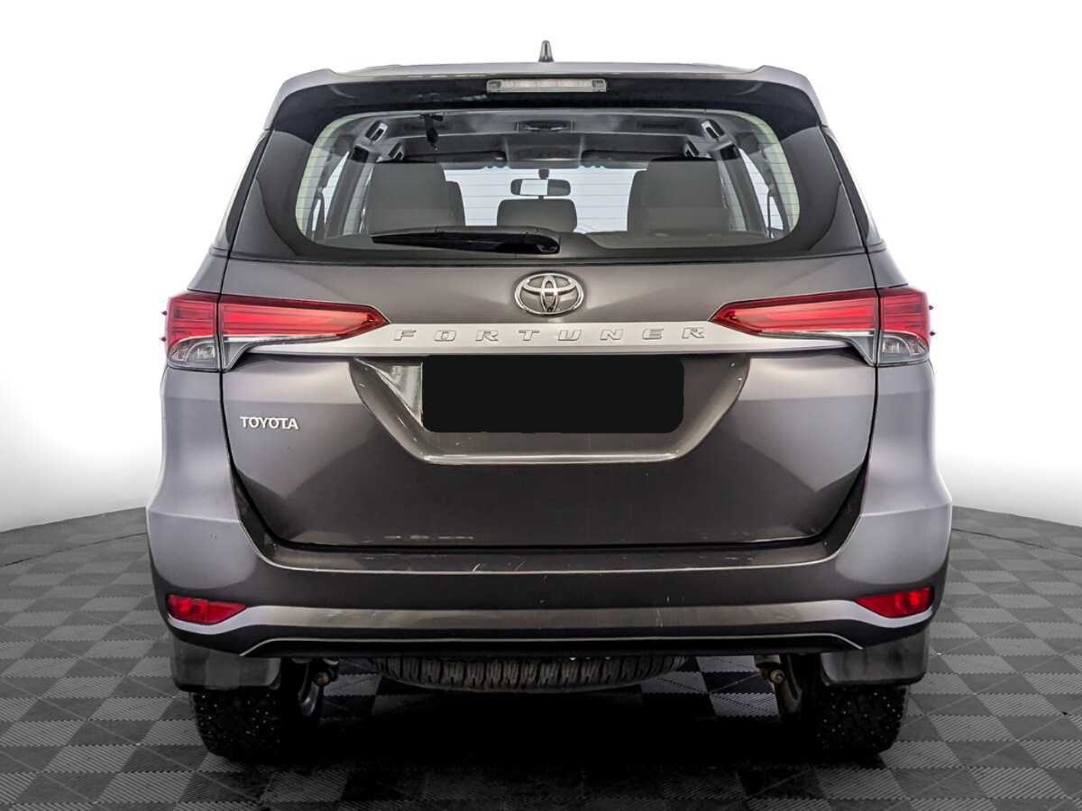 Toyota Fortuner