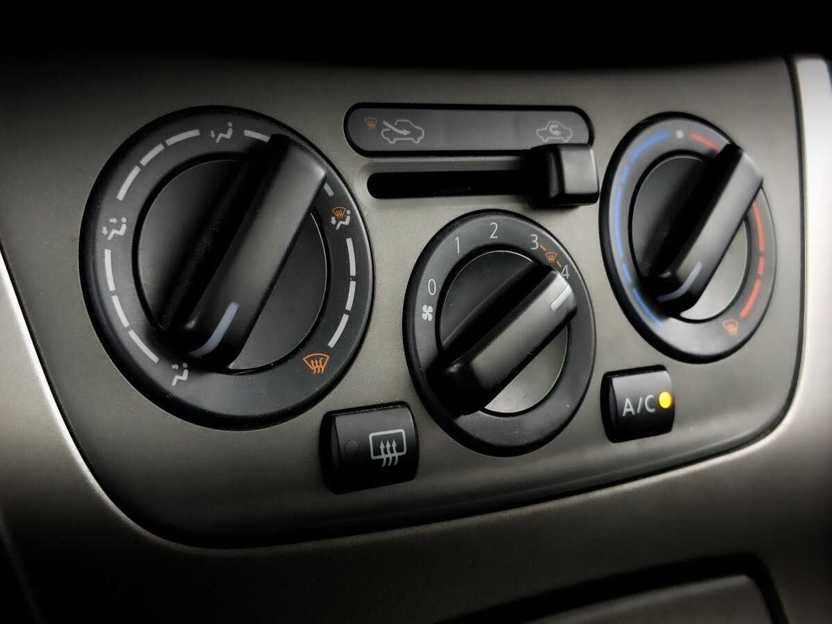 Nissan Sentra 2015