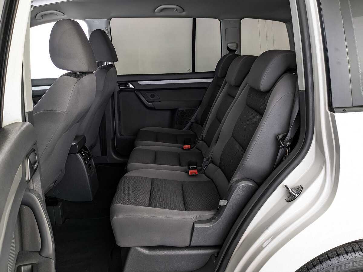 Volkswagen Touran 2012