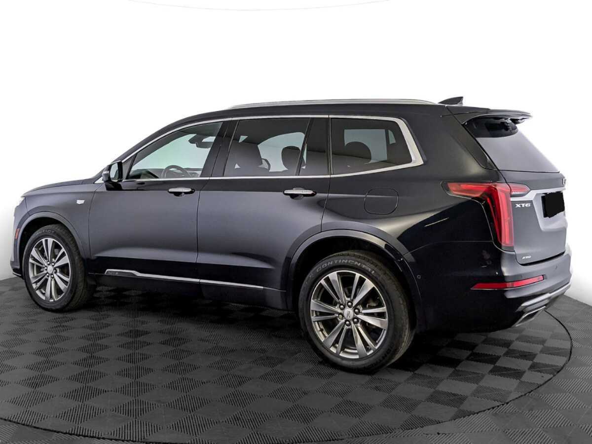 Cadillac XT6