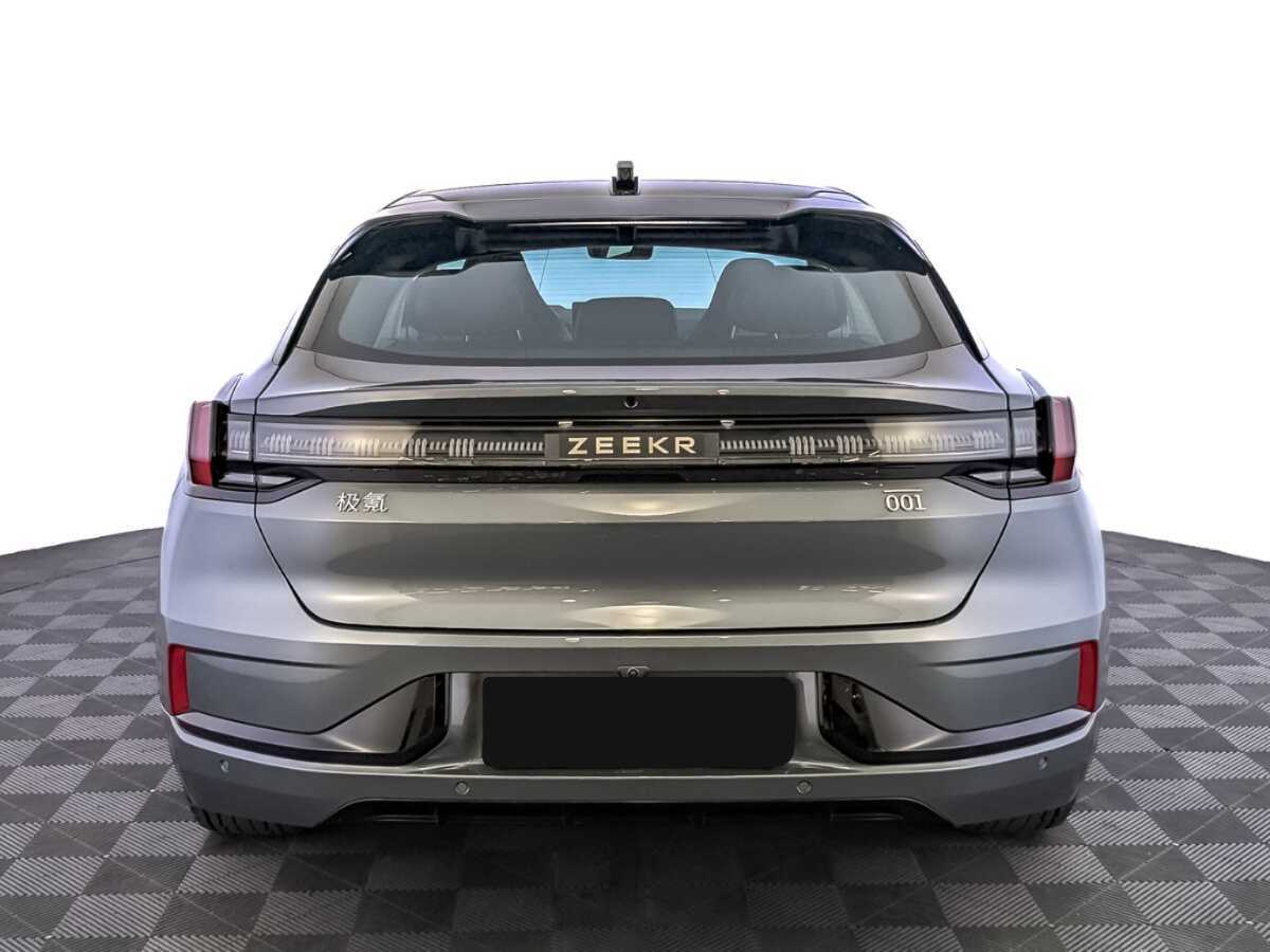 Zeekr 001