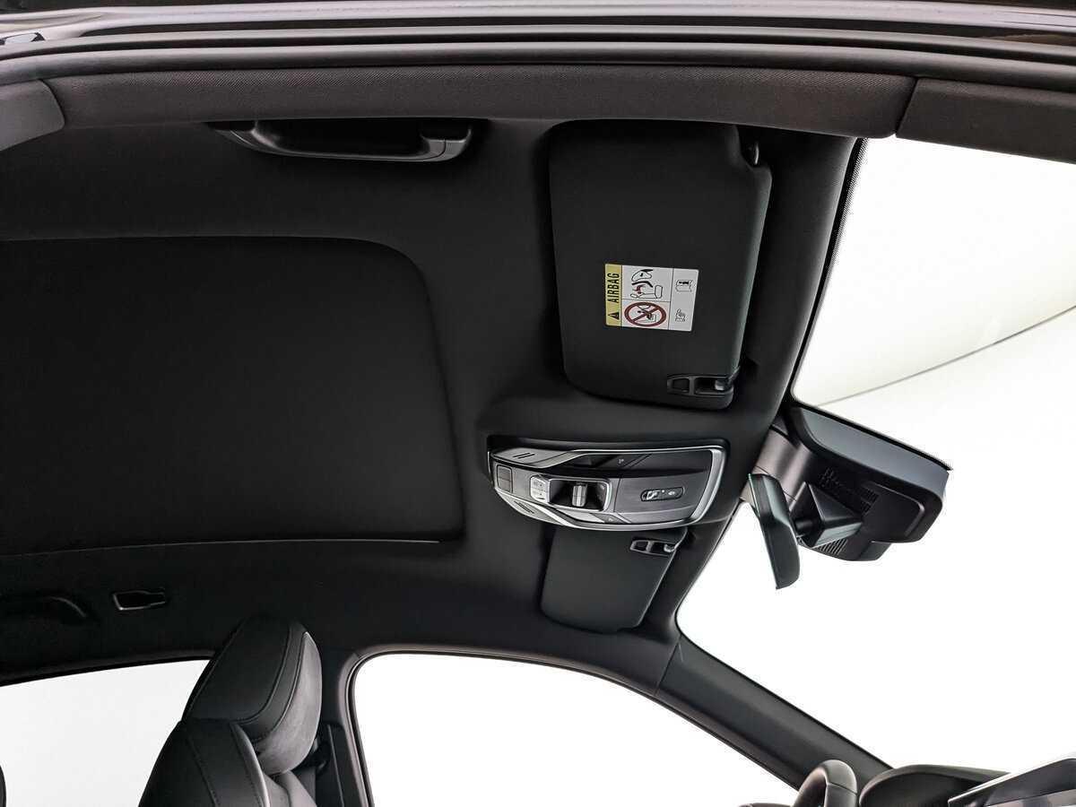 Geely Tugella 2023