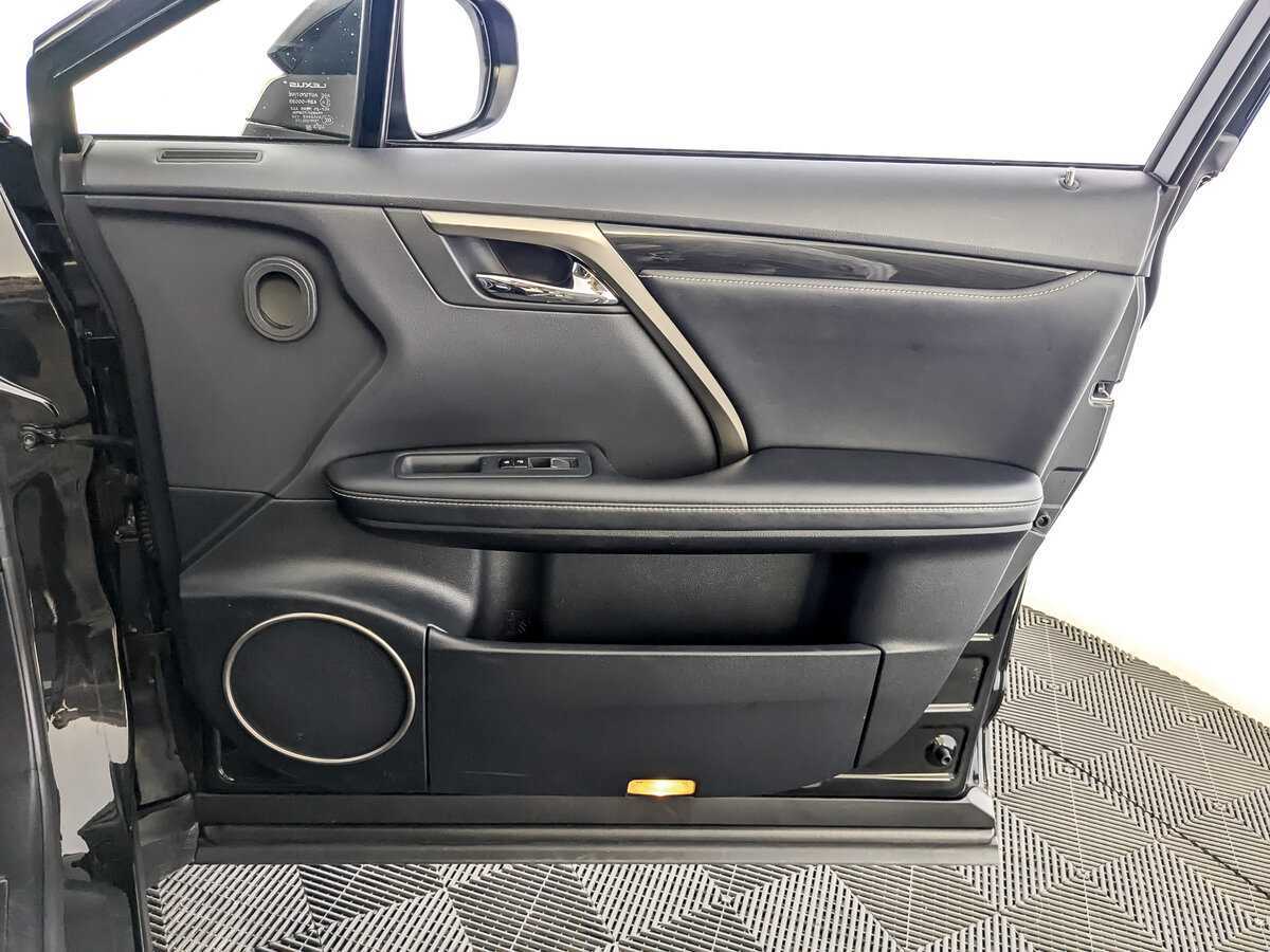 Lexus RX 2020