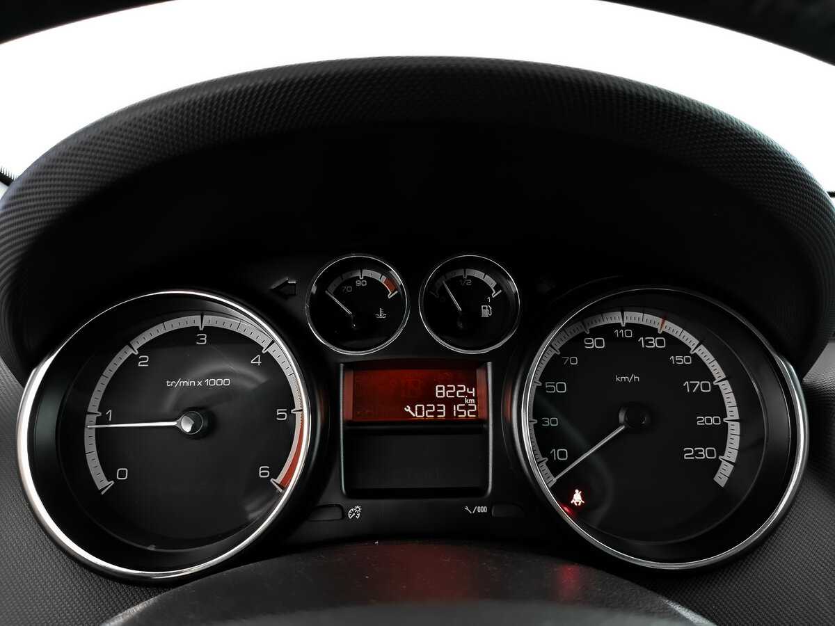 Peugeot 408 2020