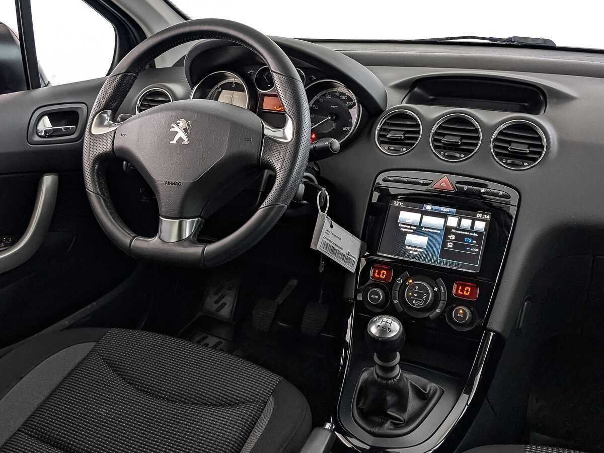 Peugeot 408 2020
