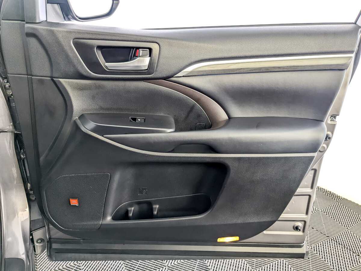 Toyota Highlander 2018