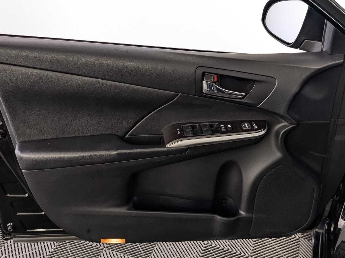 Toyota Camry 2014