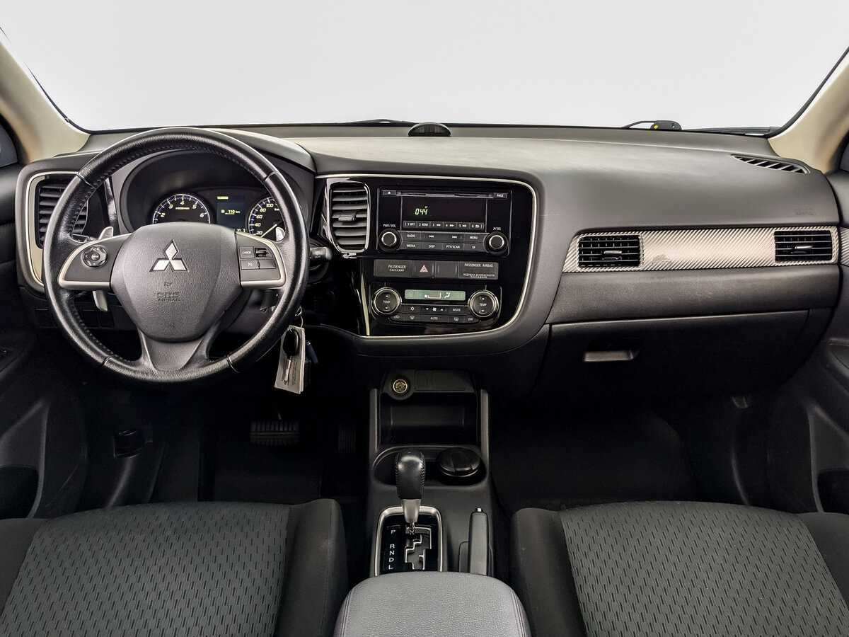 Mitsubishi Outlander 2014