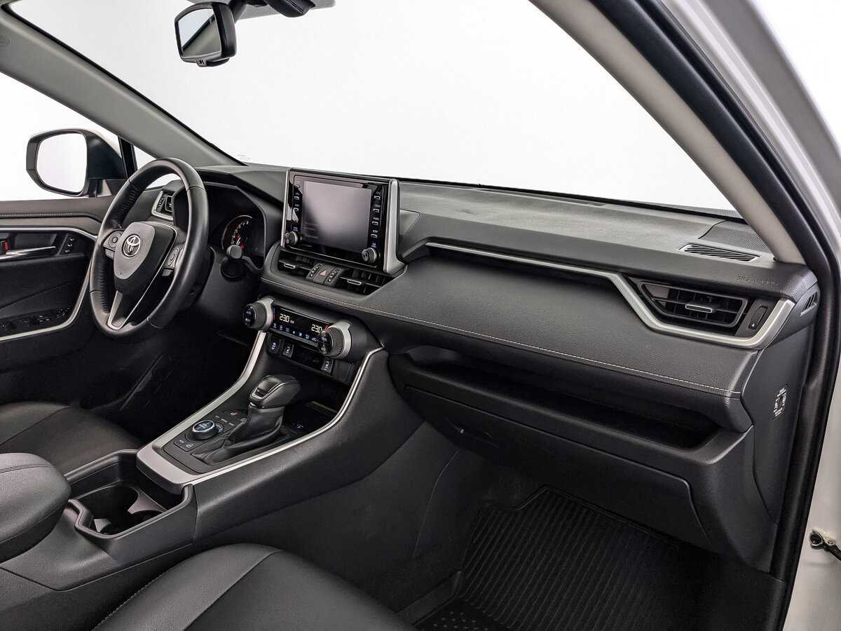 Toyota RAV4 2021