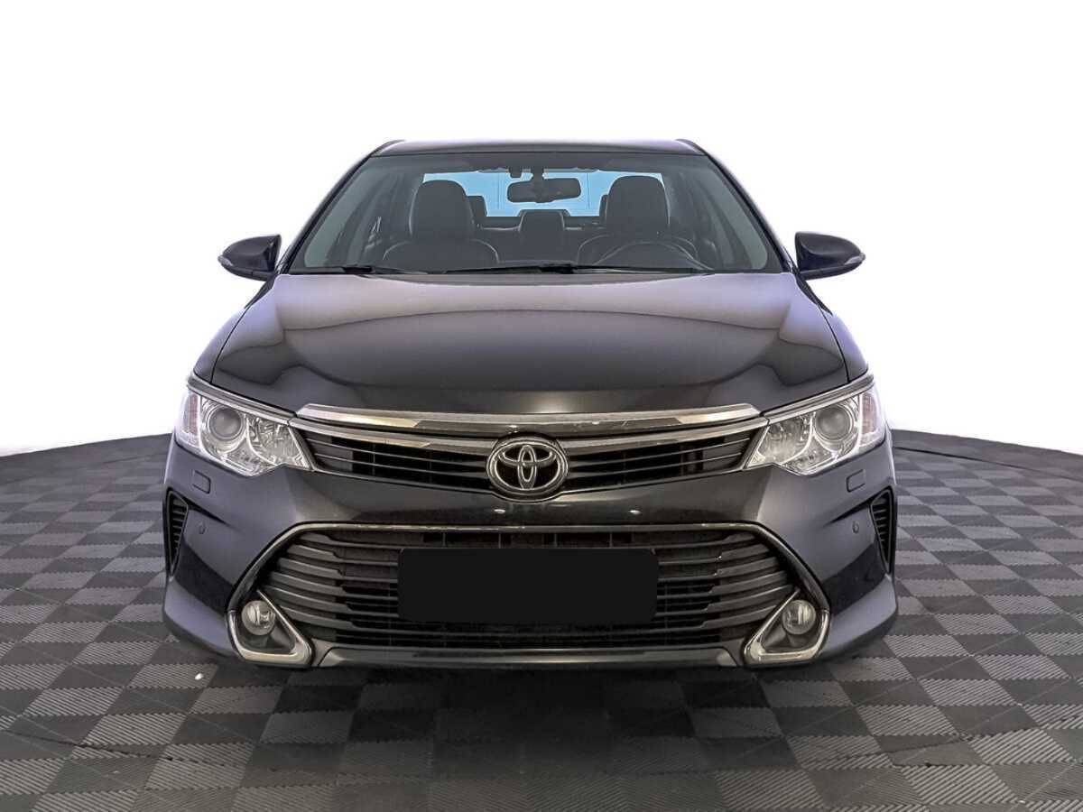 Toyota Camry 2017