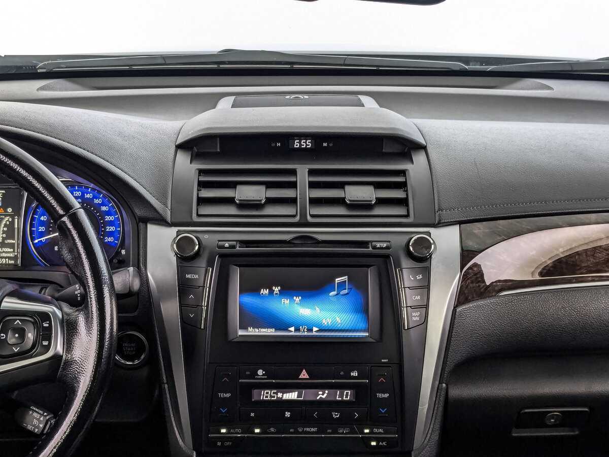 Toyota Camry 2017