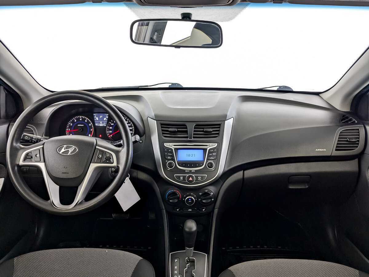 Hyundai Solaris 2012