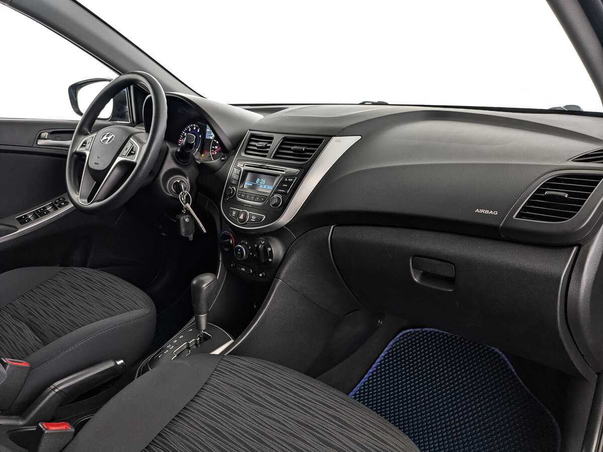 Hyundai Solaris 2015