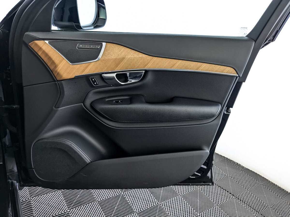 Volvo XC90 2021