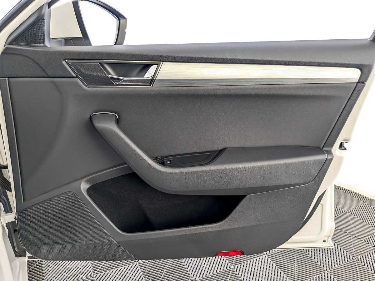 Skoda Superb 2021