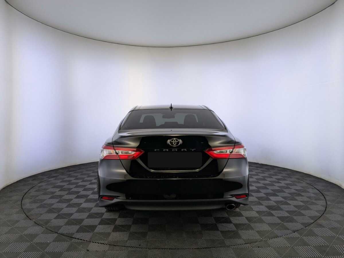 Toyota Camry 2020