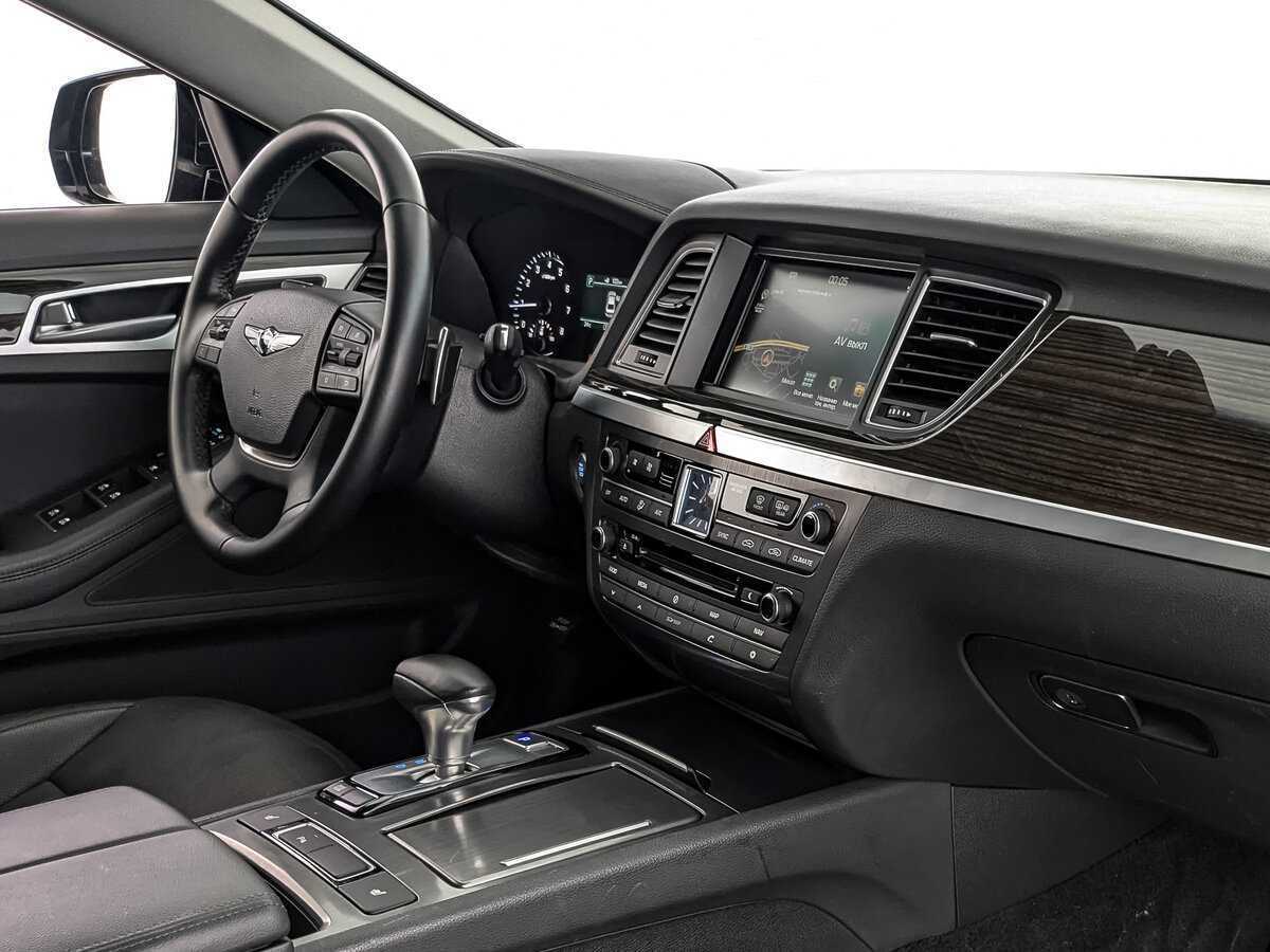Genesis G80 2018