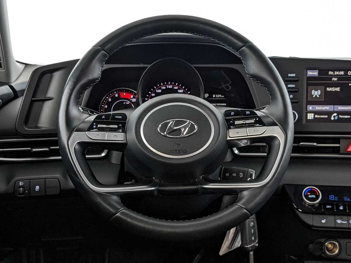 Hyundai Elantra 2021