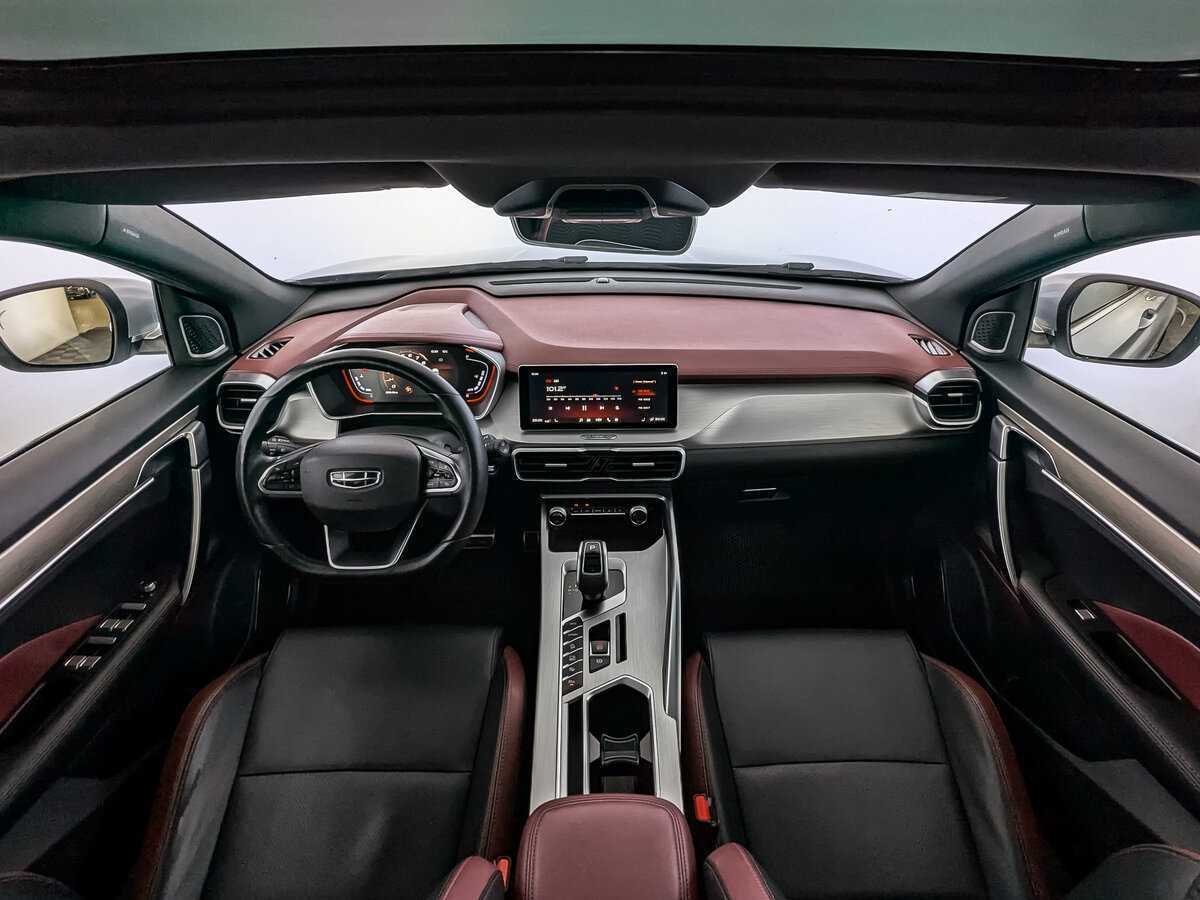 Geely Coolray 2021