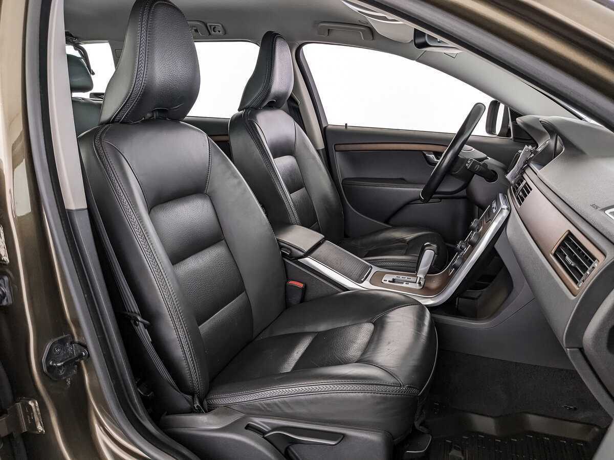 Volvo XC70 2011