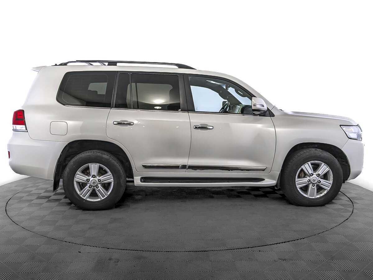 Toyota Land Cruiser 2016