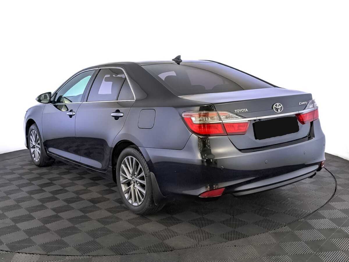 Toyota Camry 2016