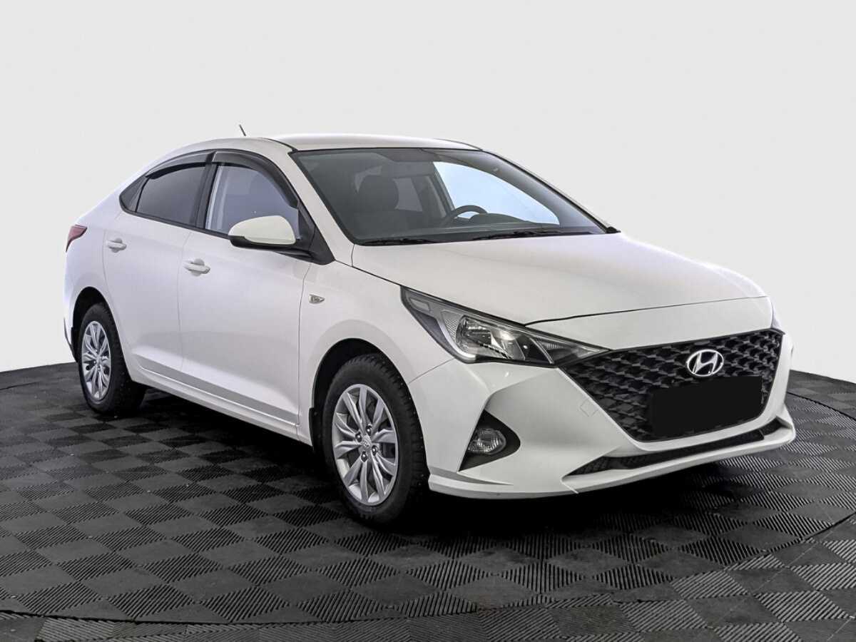 Hyundai Solaris 2022
