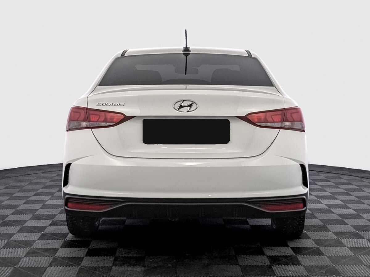 Hyundai Solaris 2022