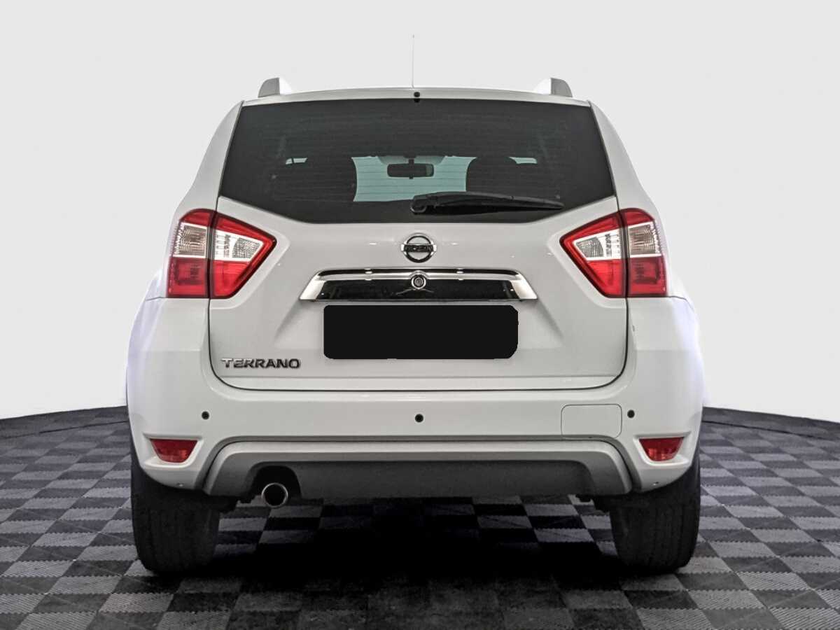 Nissan Terrano 2015