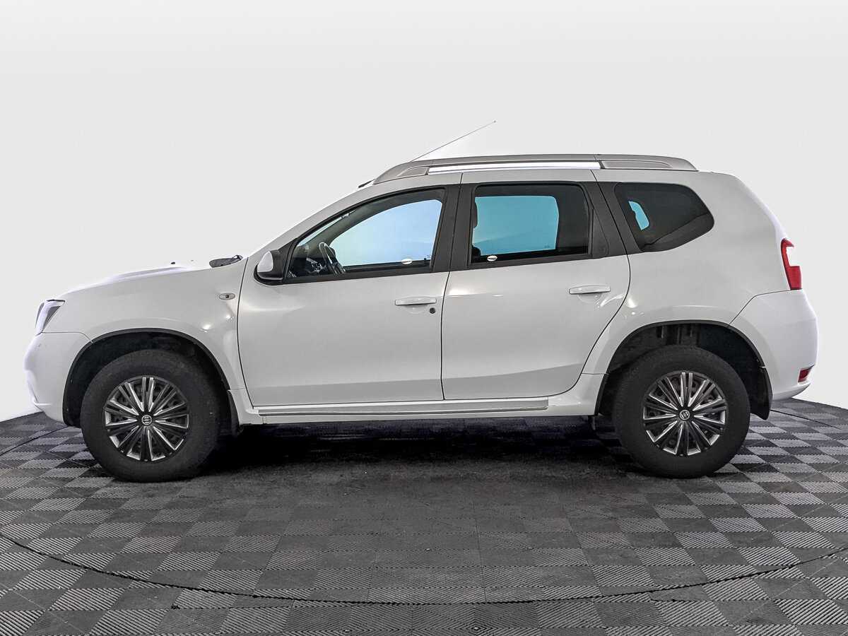 Nissan Terrano 2015