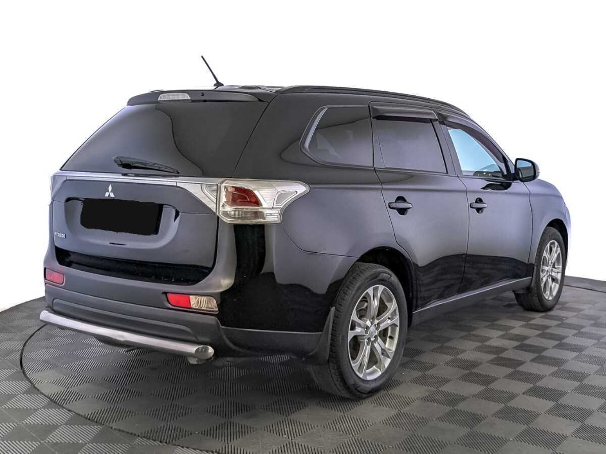 Mitsubishi Outlander 2012