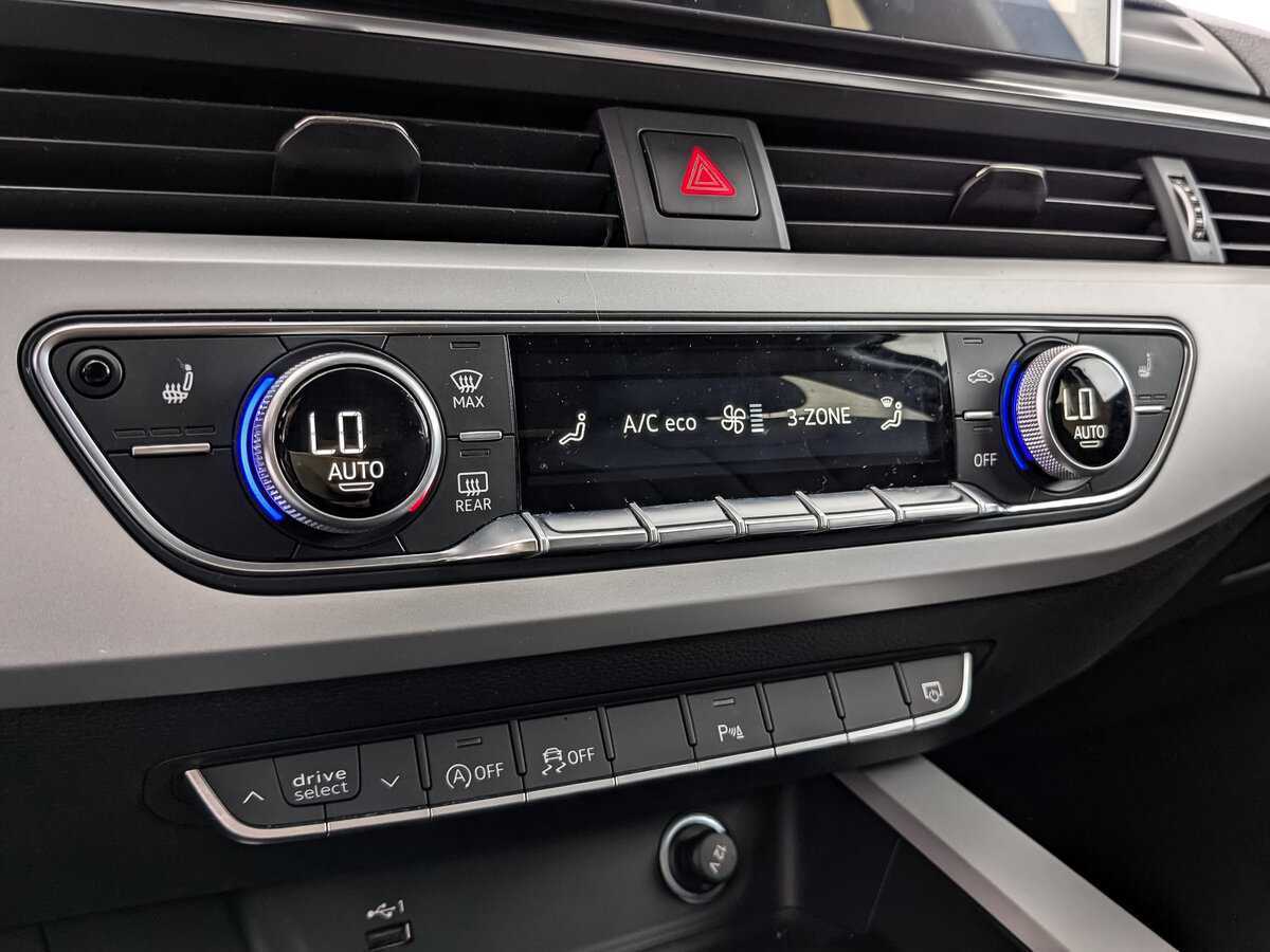 Audi A4 2021