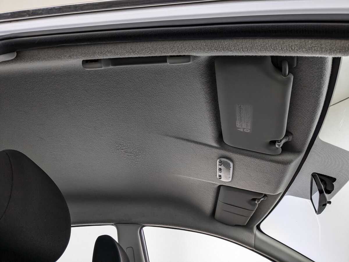 Nissan Almera 2015