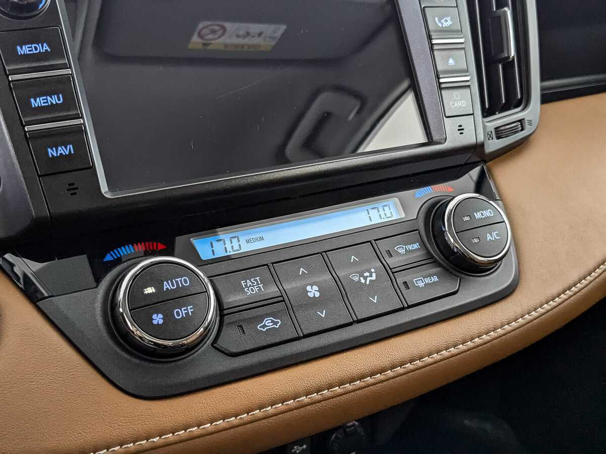 Toyota RAV4 2017