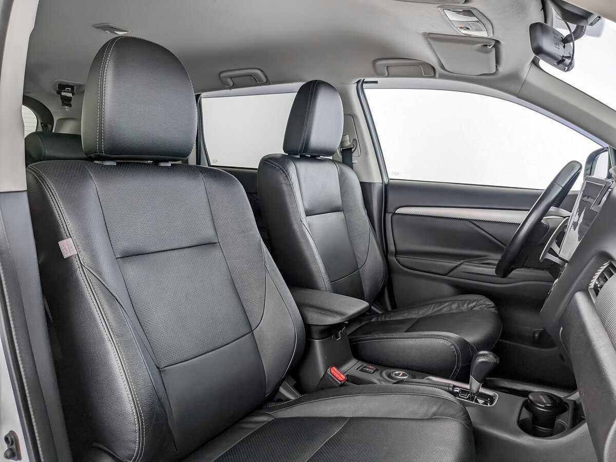 Mitsubishi Outlander 2014
