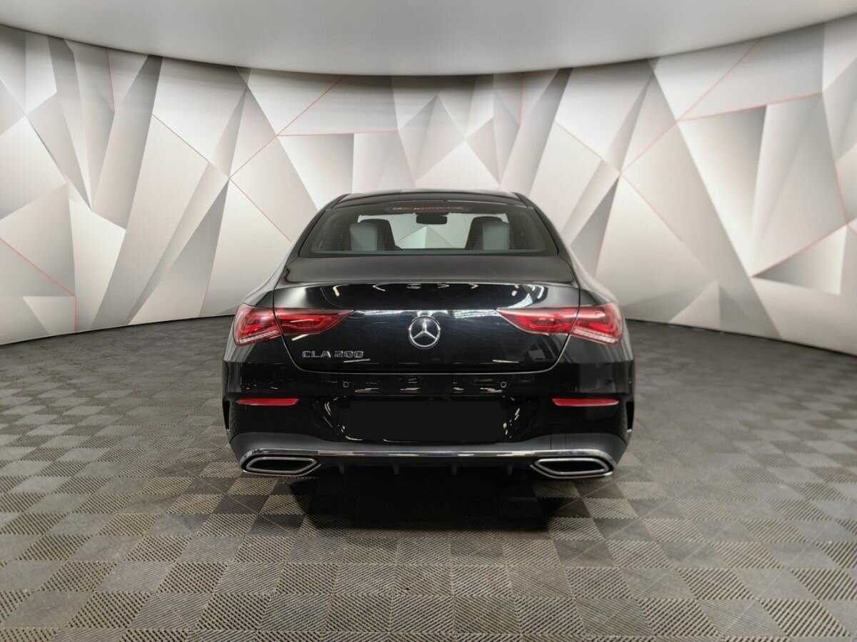Mercedes-Benz CLA